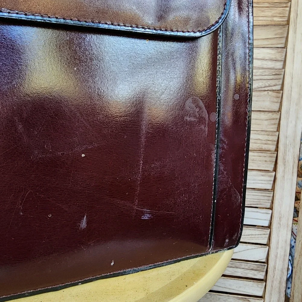 Vtg RKS Burgundy Top Grain Leather Hard Briefcase Portfolio Case Professional
